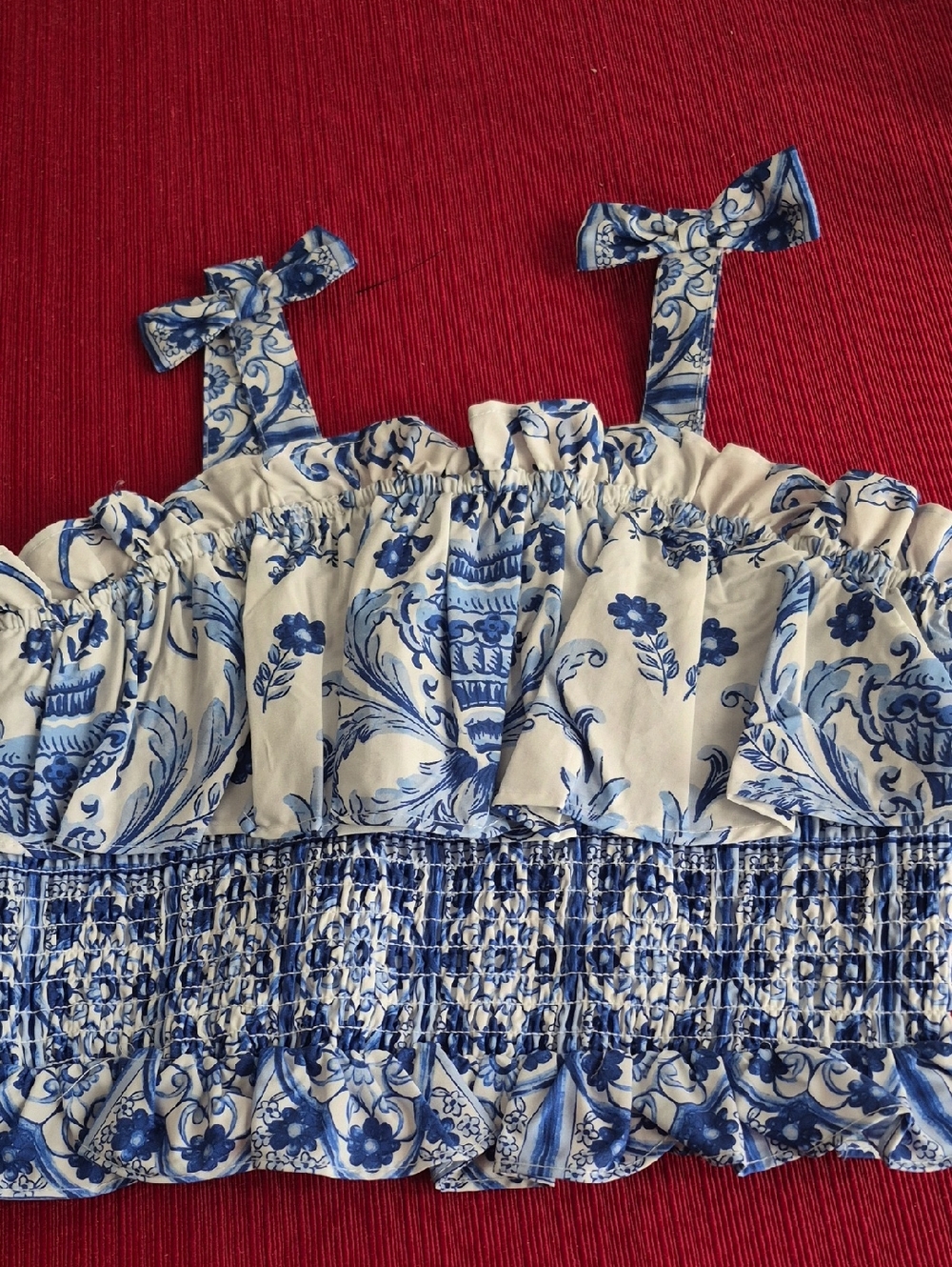 NWT A LOVES A Floral Medium Stretch Overlay Smocked Tank -W- Adjustable Straps